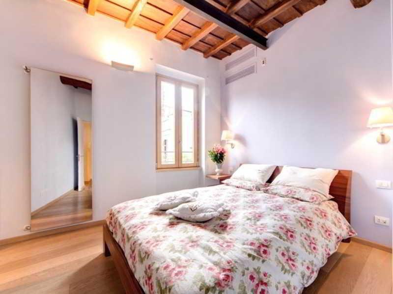 Luxury In Campo Dei Fiori Hotel